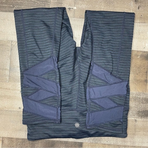 Athleta Mantra Jacquard Crop Legging size Small Tall - Picture 4 of 14